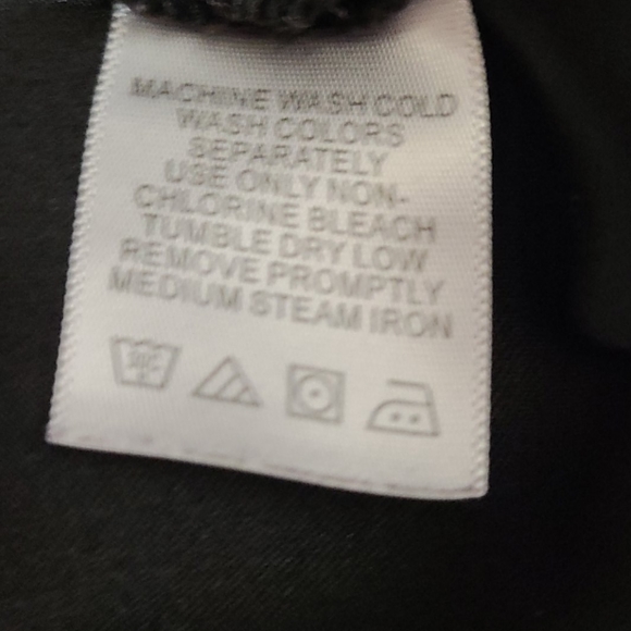 Chadwicks Long Sleeve Button down - Picture 5 of 8